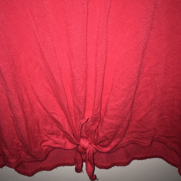 A hot pink off the shoulder top - Picture 3 of 4